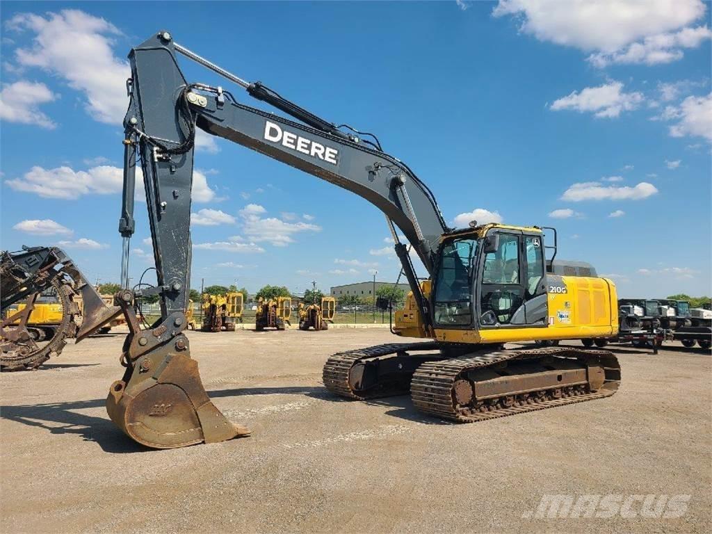 John Deere 210G LC Paletli ekskavatörler