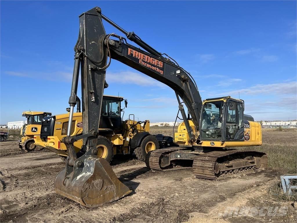 John Deere 210G LC Paletli ekskavatörler