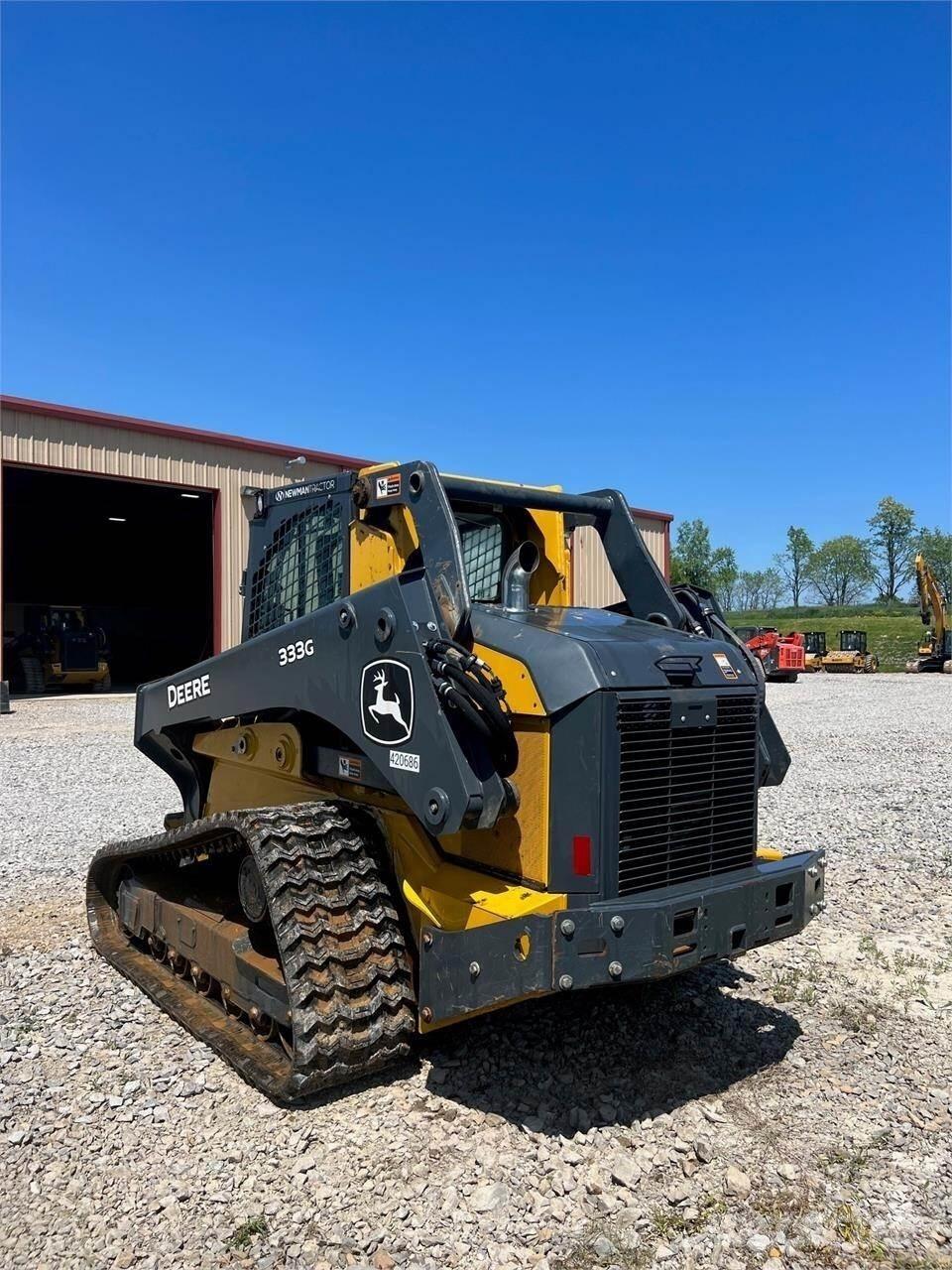 John Deere 333G Skid steer loderler