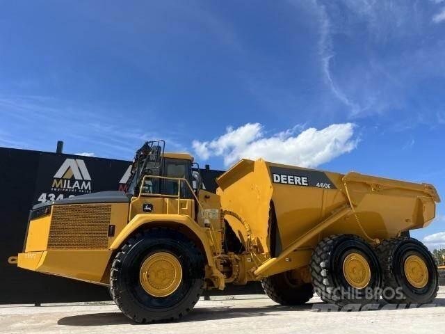 John Deere 460E Belden kirma kaya kamyonu