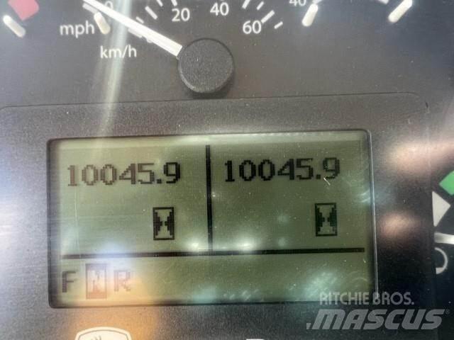 John Deere 460E Belden kirma kaya kamyonu