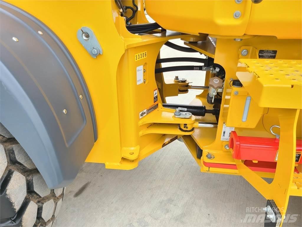 John Deere 524P Tekerlekli yükleyiciler