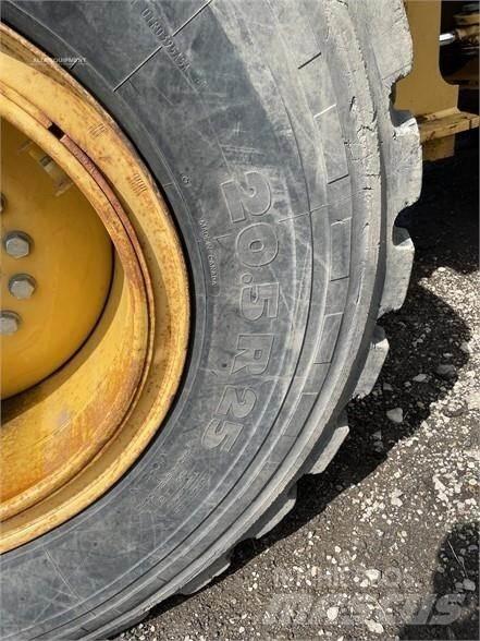 John Deere 544K Tekerlekli yükleyiciler