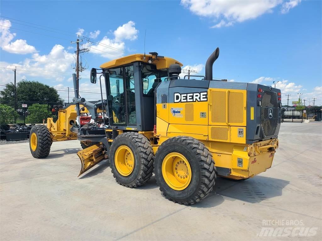 John Deere 672G Greyderler