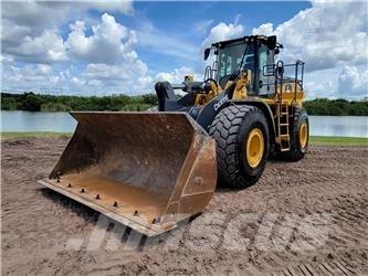 John Deere 744L Tekerlekli yükleyiciler