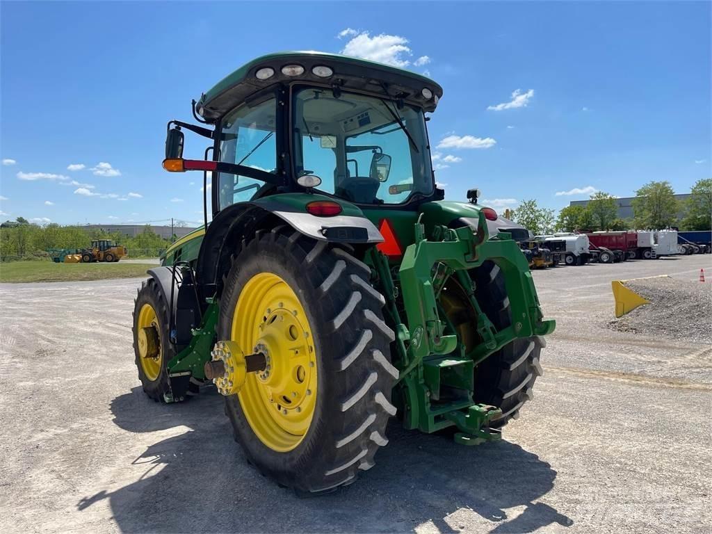 John Deere 8320R Traktörler