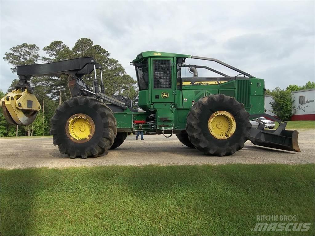 John Deere 848L Sürütücüler