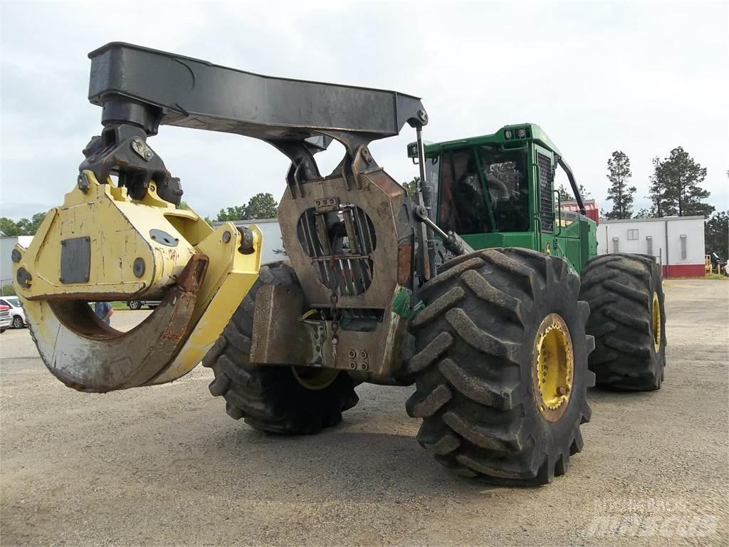 John Deere 848L Sürütücüler