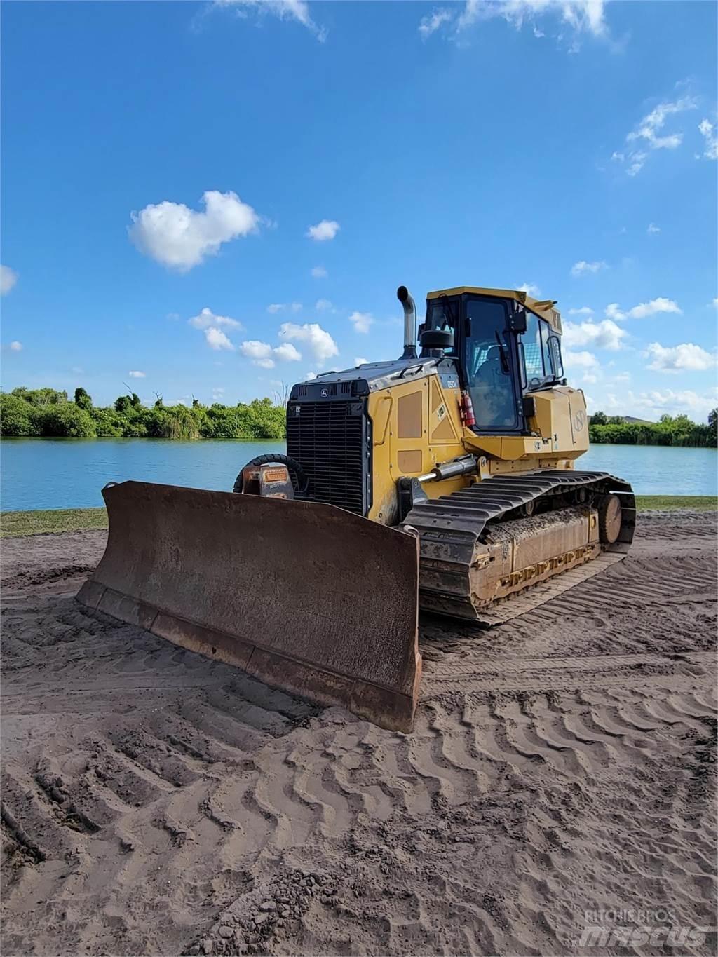 John Deere 850K WLT Paletli dozerler