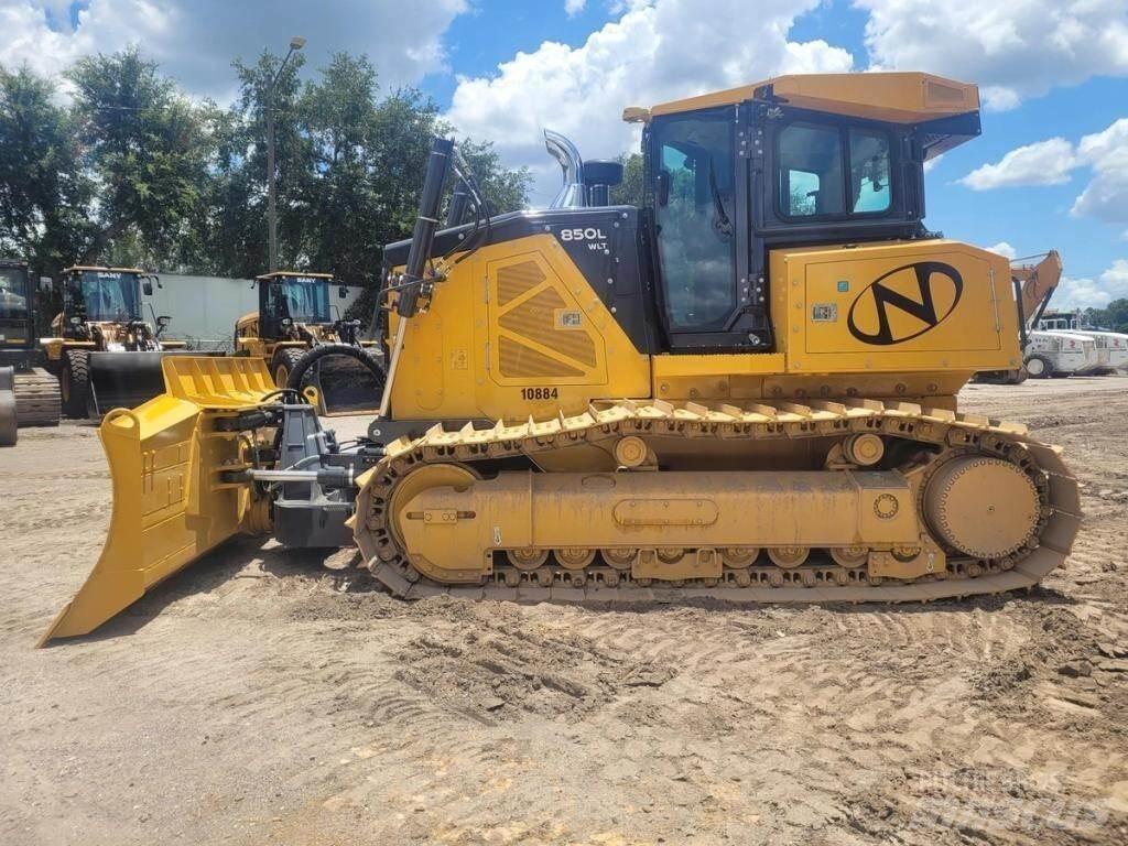 John Deere 850L WLT Paletli dozerler