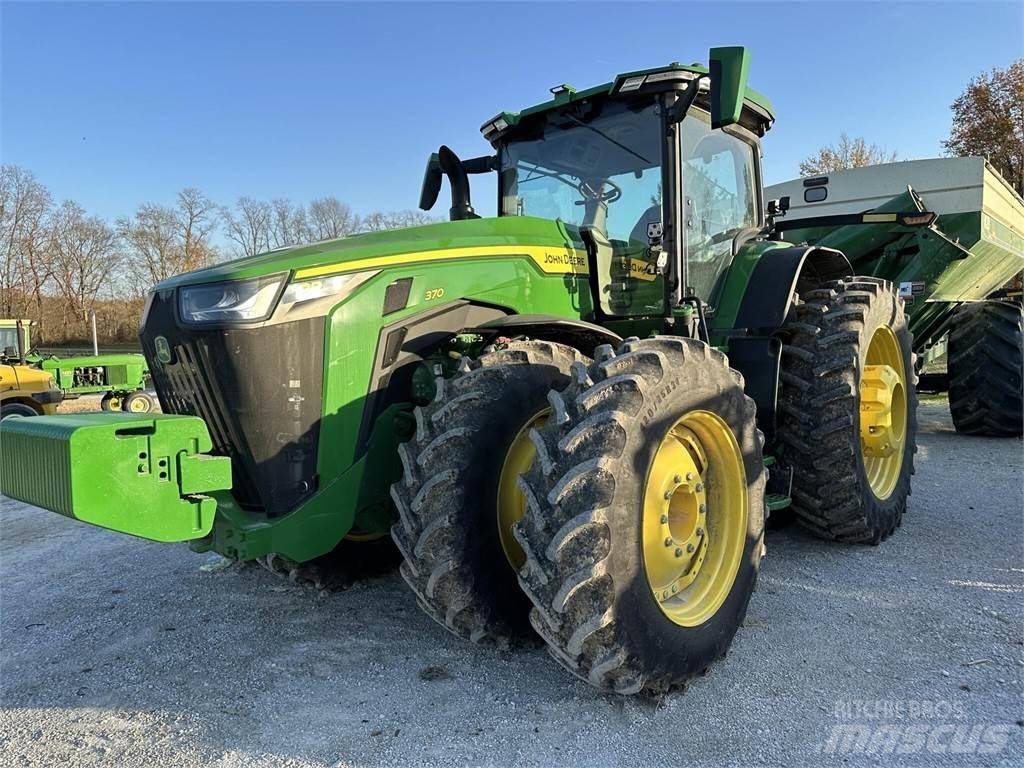 John Deere 8R 370 Traktörler