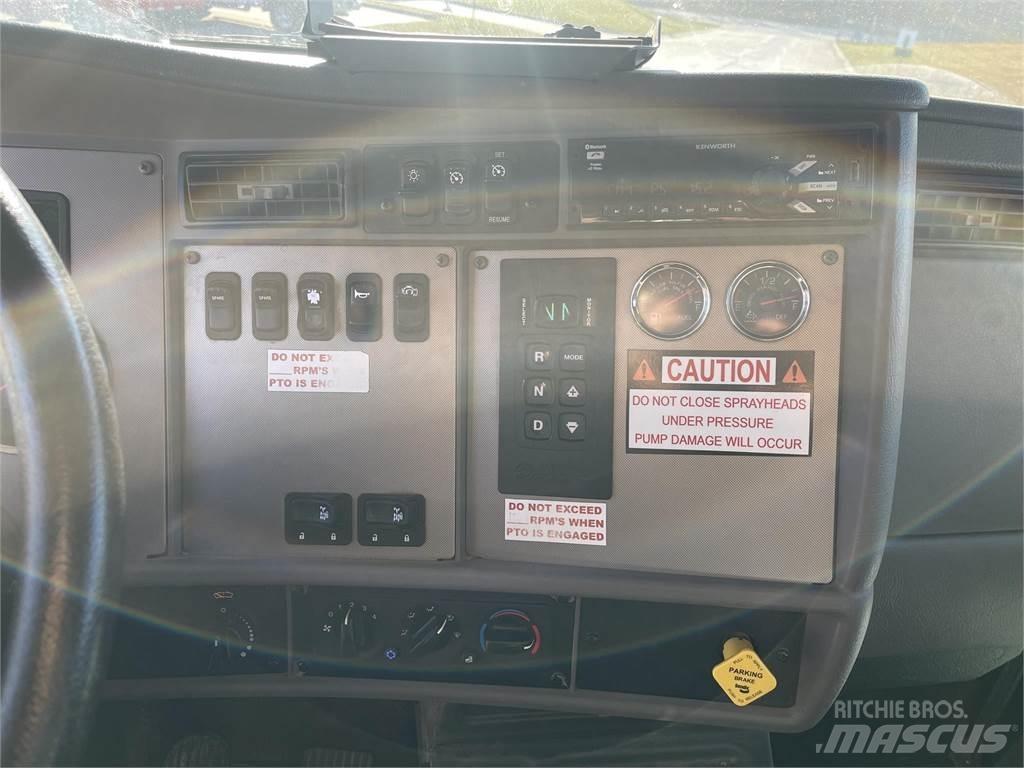 Kenworth T370 Su tankerleri