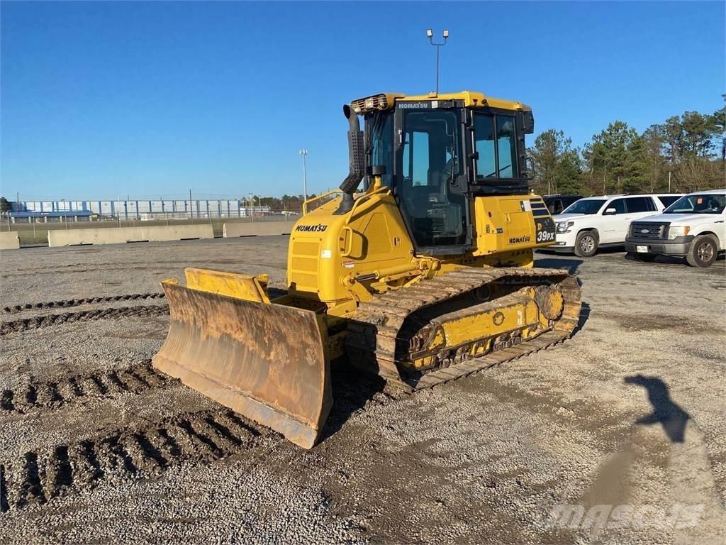Komatsu D39PX-24 Paletli dozerler