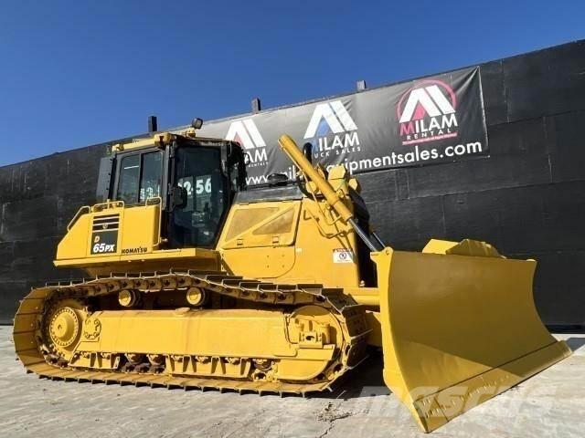 Komatsu D65PX-18 Paletli dozerler
