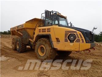 Komatsu HM400-3 Belden kirma kaya kamyonu