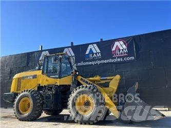 Komatsu WA270-8 Tekerlekli yükleyiciler