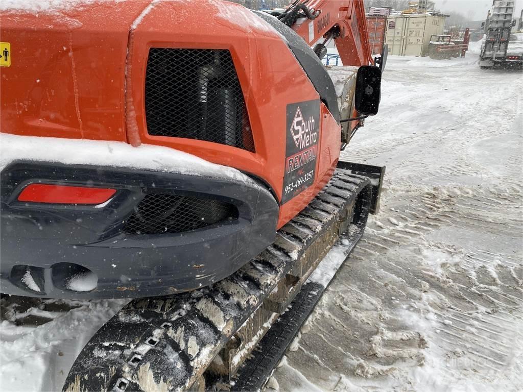 Kubota KX080 Paletli ekskavatörler
