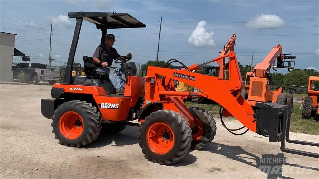 Kubota R520 Tekerlekli yükleyiciler