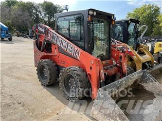 Kubota SSV75 Skid steer loderler