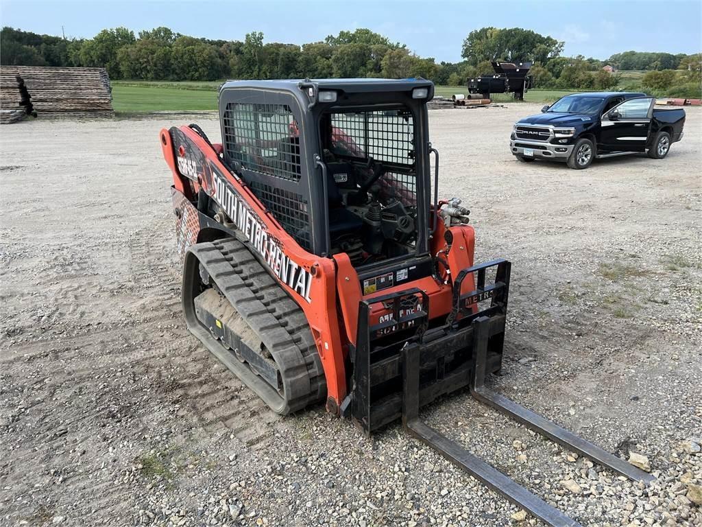 Kubota SVL75-2 Skid steer loderler