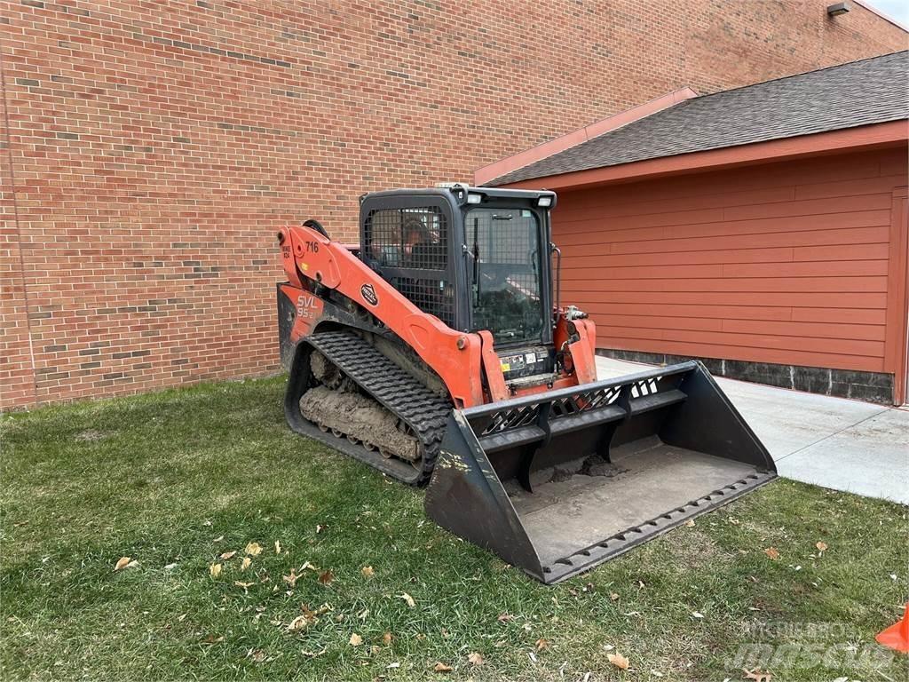 Kubota SVL95-2S Skid steer loderler
