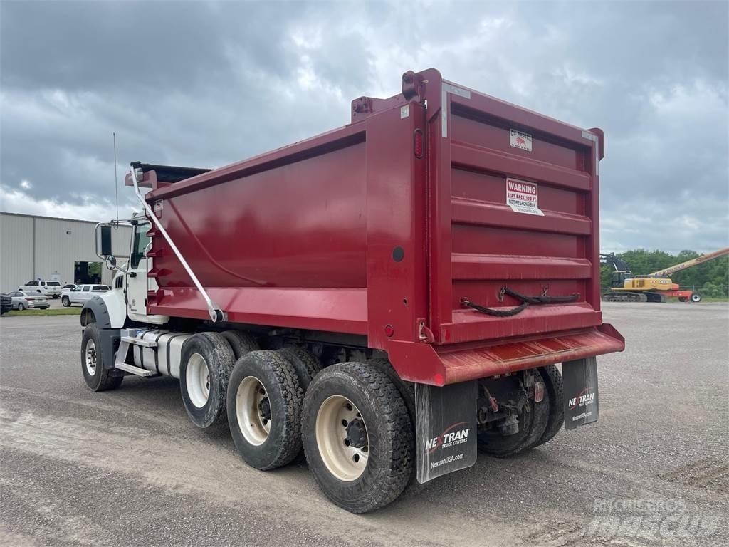 Mack GRANITE 64FR Diger