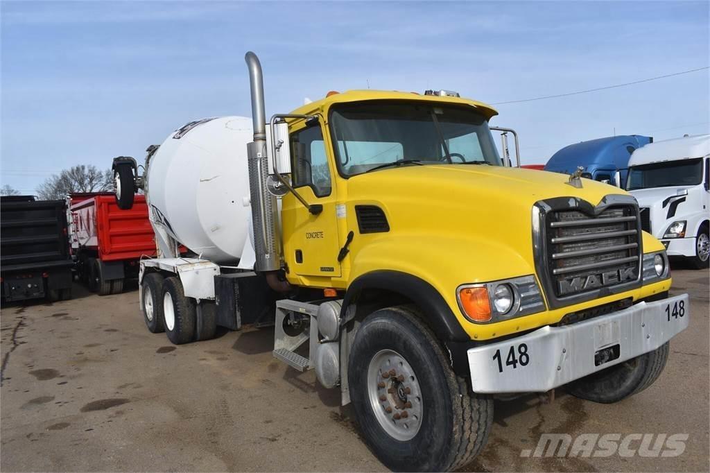 Mack GRANITE CV713 Transmikserler