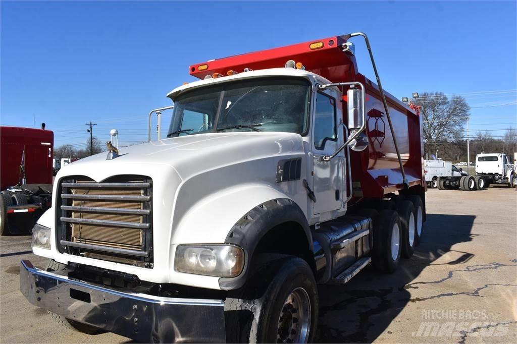 Mack GRANITE GU713 Damperli kamyonlar