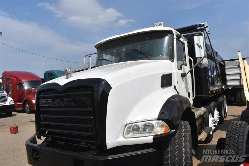 Mack GRANITE GU813 Damperli kamyonlar
