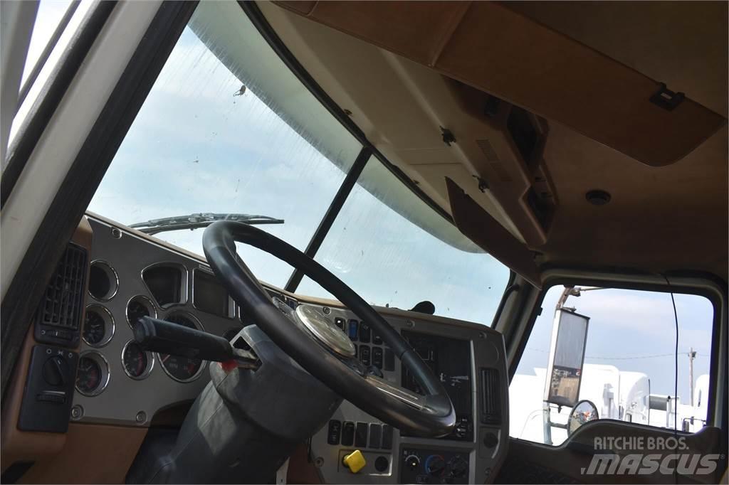 Mack GRANITE GU813 Damperli kamyonlar