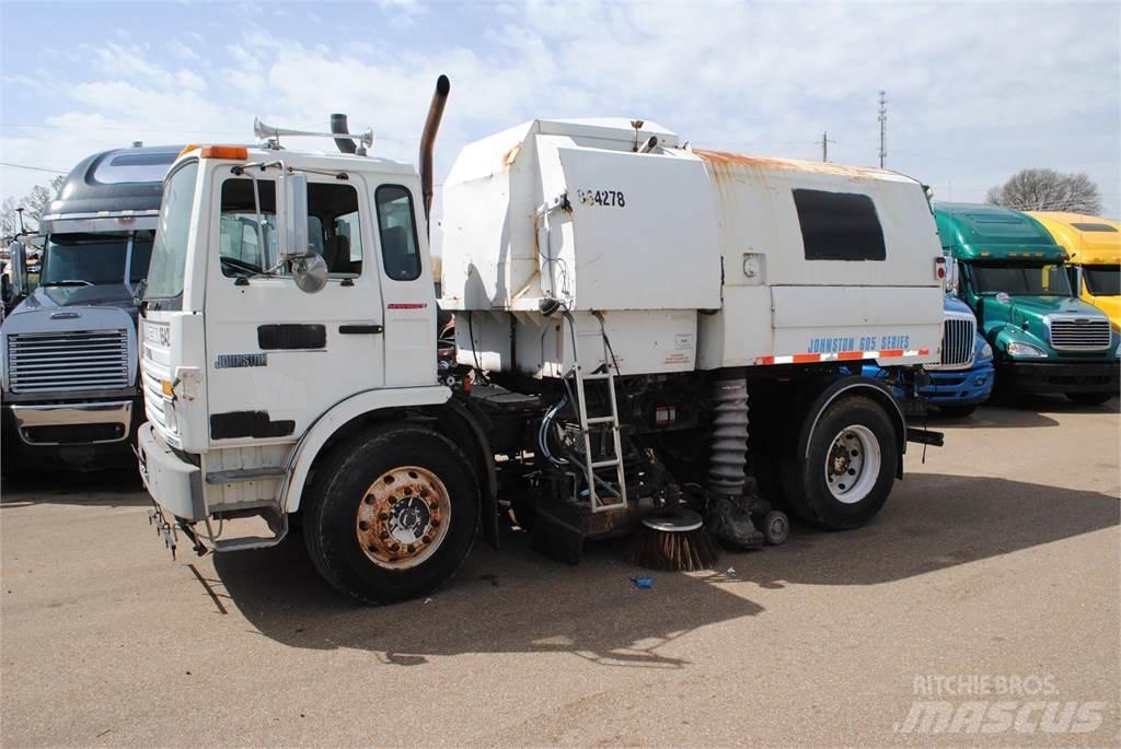 Mack MIDLINER MS250 Süpürme kamyonları