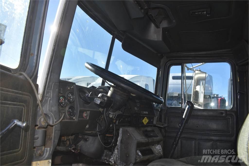 Mack RD688S Damperli kamyonlar