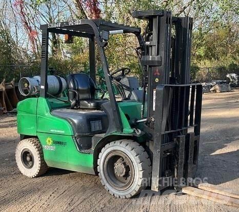 Mitsubishi FG30N Diger