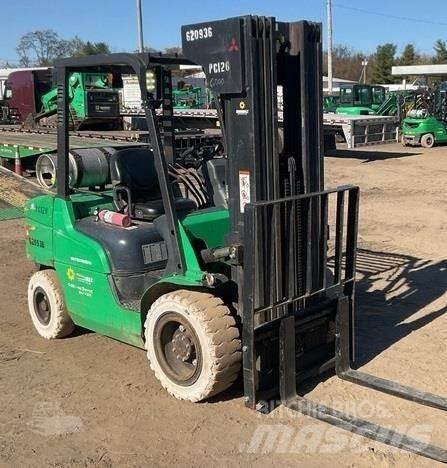 Mitsubishi FG30N Diger