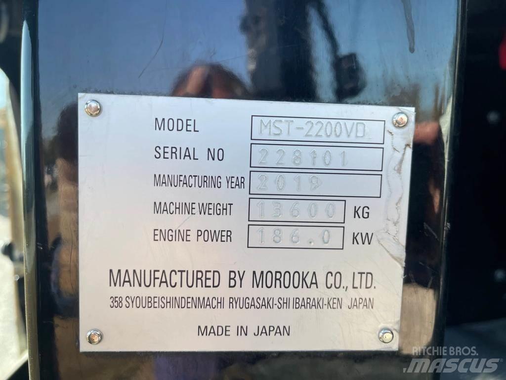 Morooka MST2200VD Paletli damperler