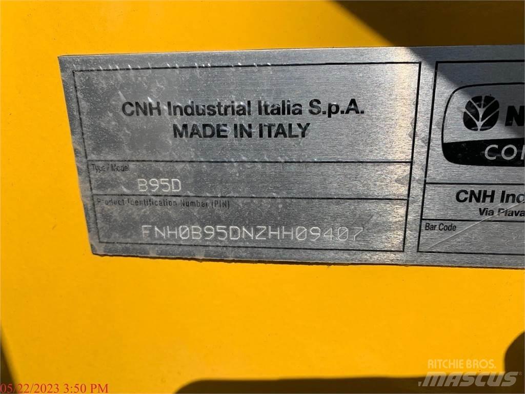 New Holland B95D Kazıcı yükleyiciler - beko loder