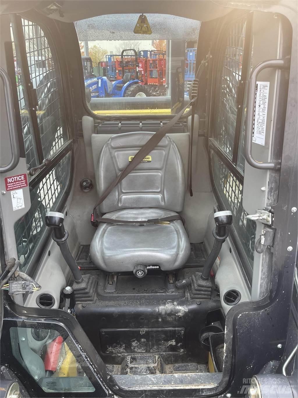 New Holland C237 Skid steer loderler