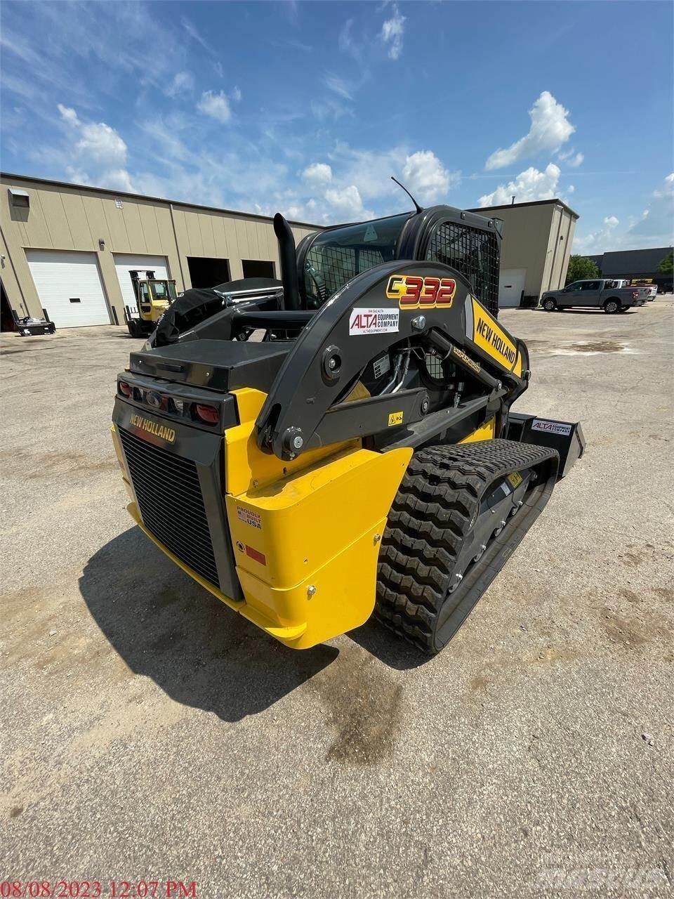 New Holland C332 Skid steer loderler