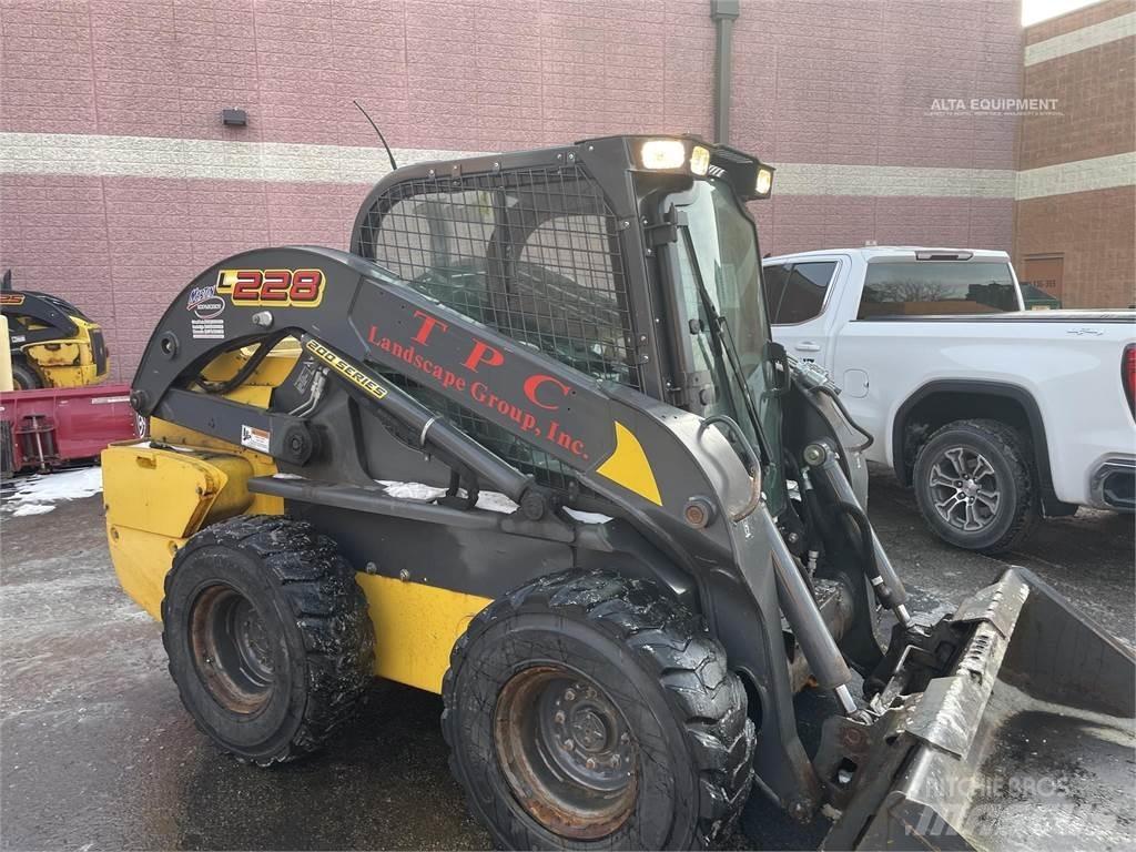 New Holland L228 Skid steer loderler