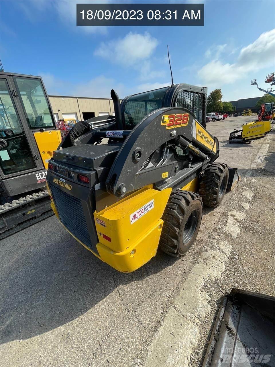 New Holland L328 Skid steer loderler