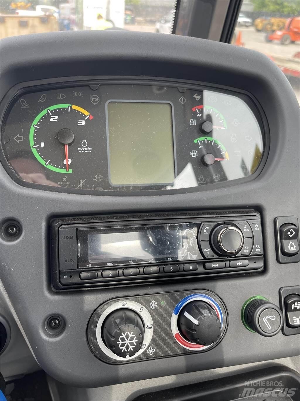 New Holland W80C Tekerlekli yükleyiciler