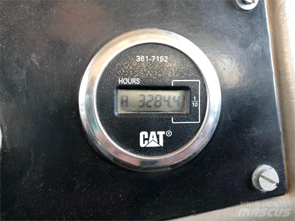 Peterbilt 330 Su tankerleri