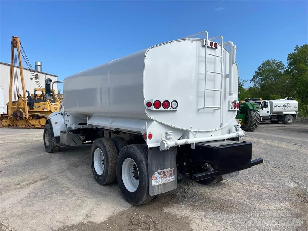 Peterbilt 335 Su tankerleri