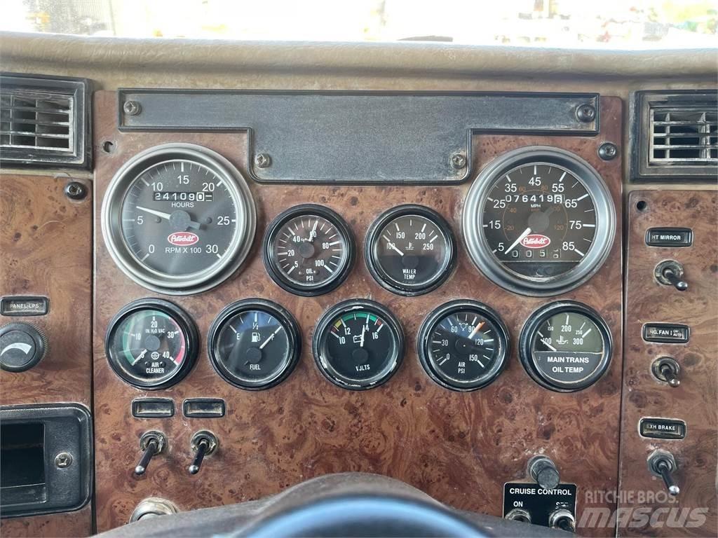 Peterbilt 335 Su tankerleri