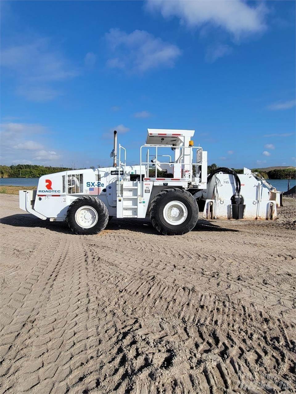 Roadtec SX2E Asfalt geri dönüsüm makinalari