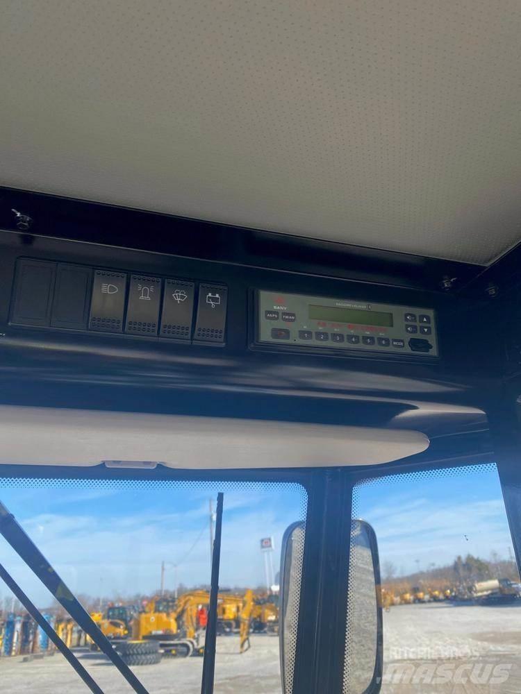 Sany SSR120C-8 Atik eziciler