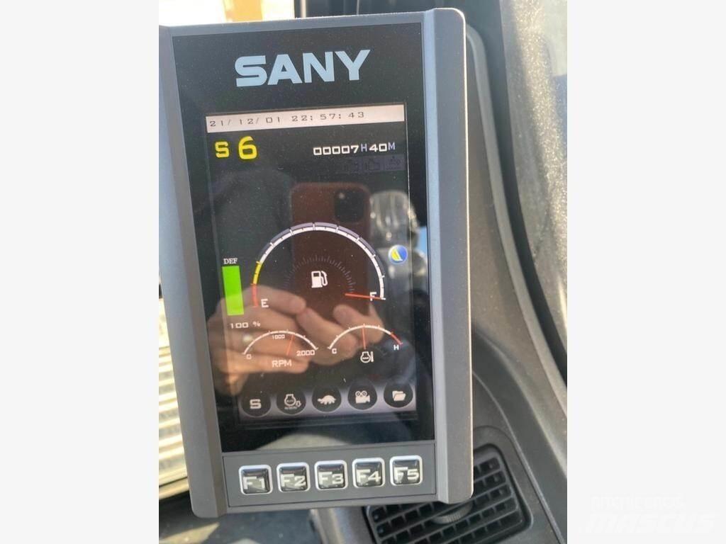 Sany SY215C LC Paletli ekskavatörler