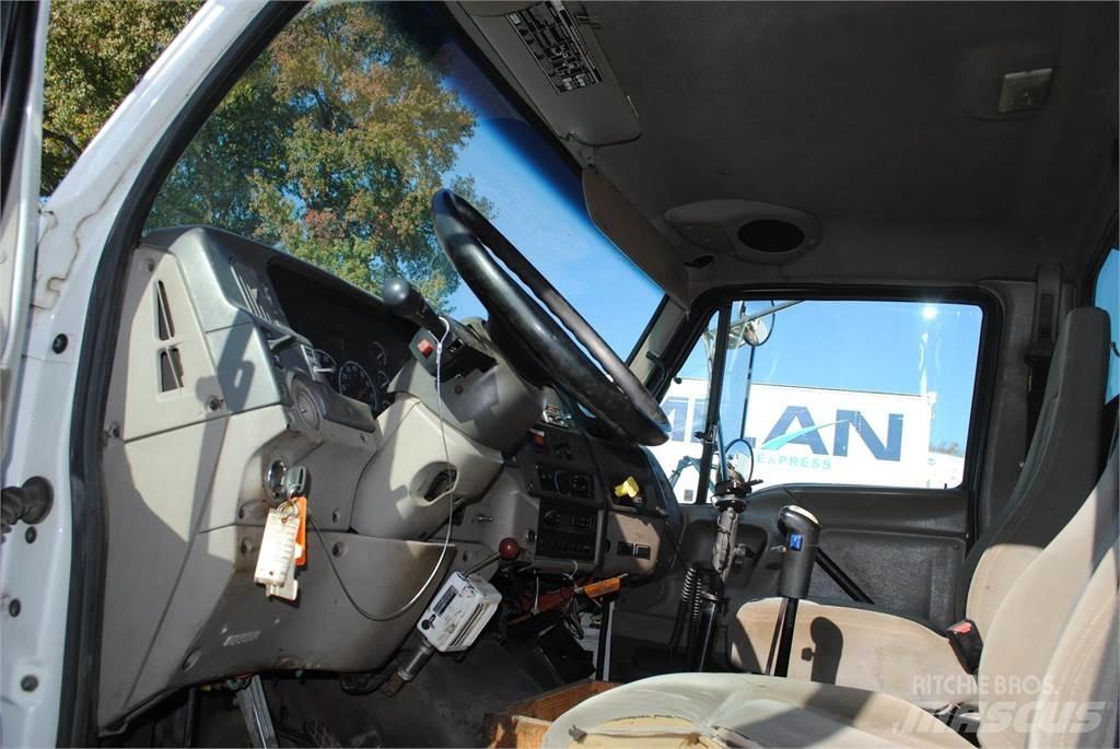 Sterling LT9500 Araç üzeri vinçler