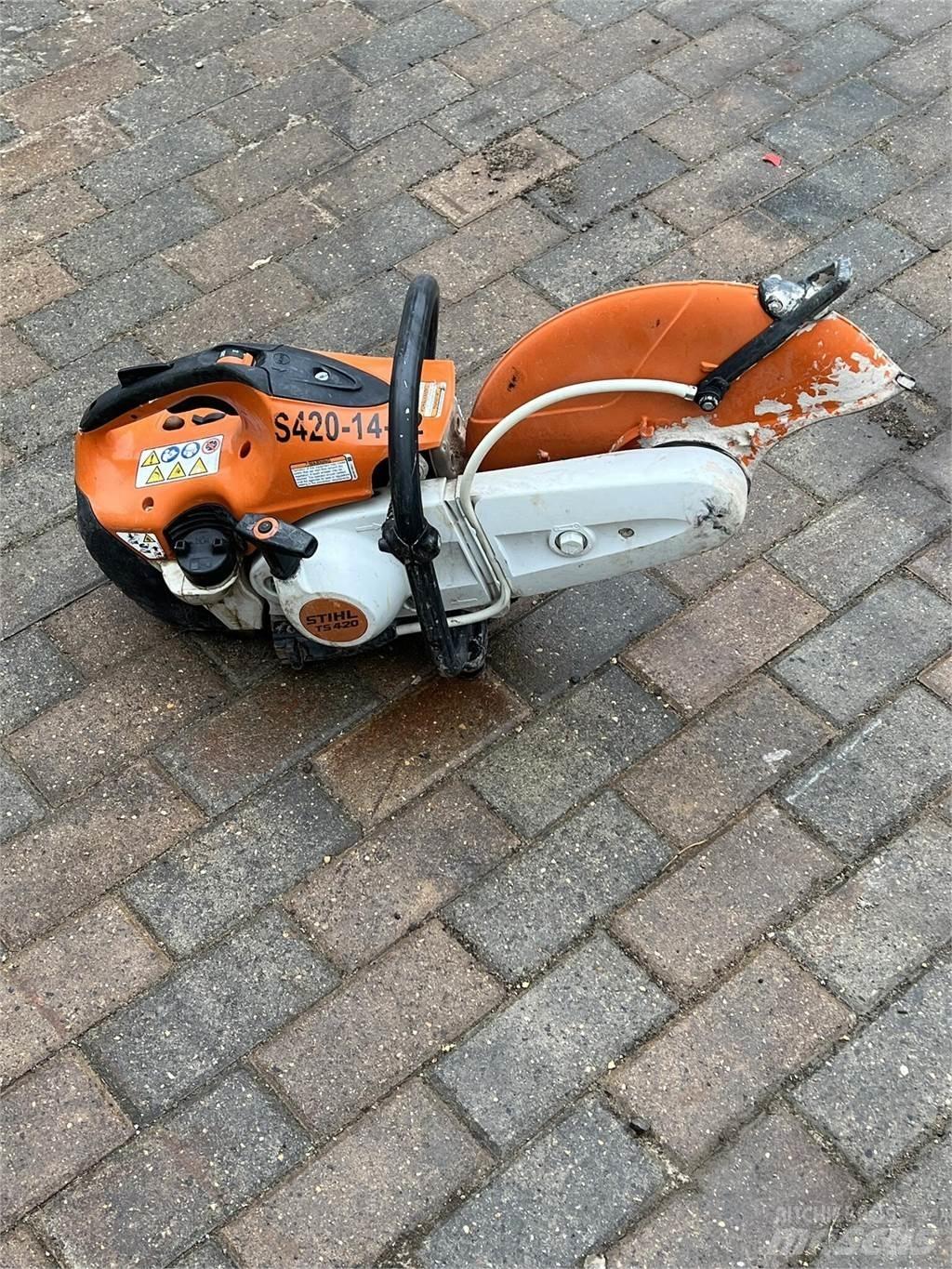 Stihl TS420 Kaya ve Beton Testereleri