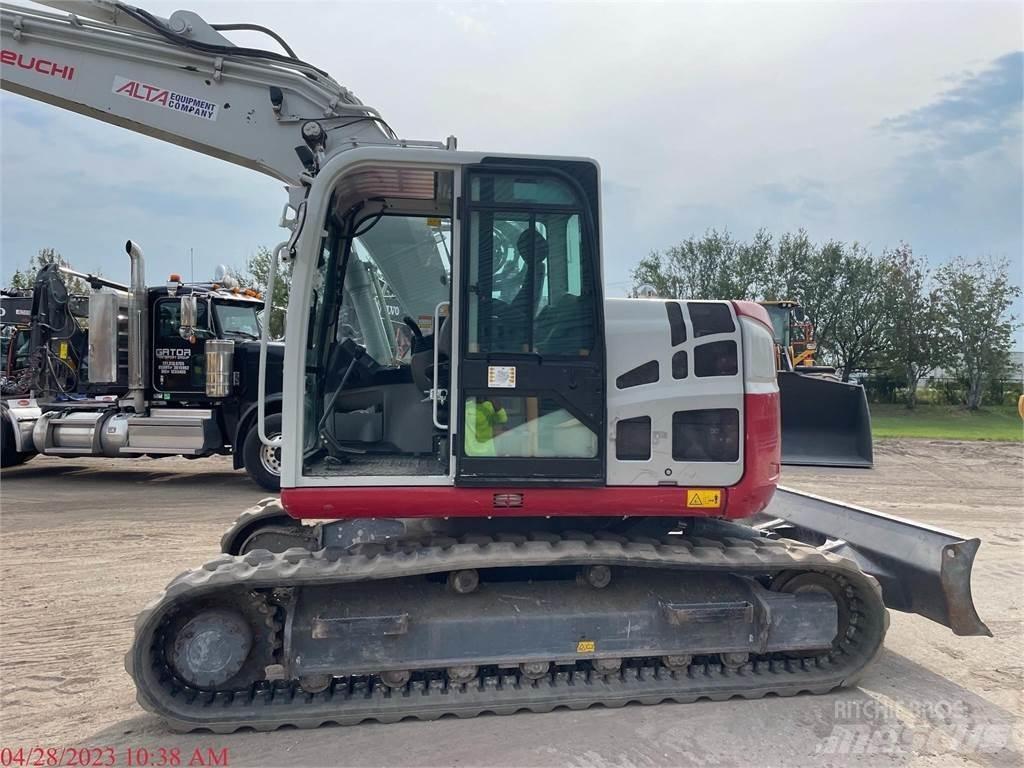 Takeuchi TB2150R Paletli ekskavatörler